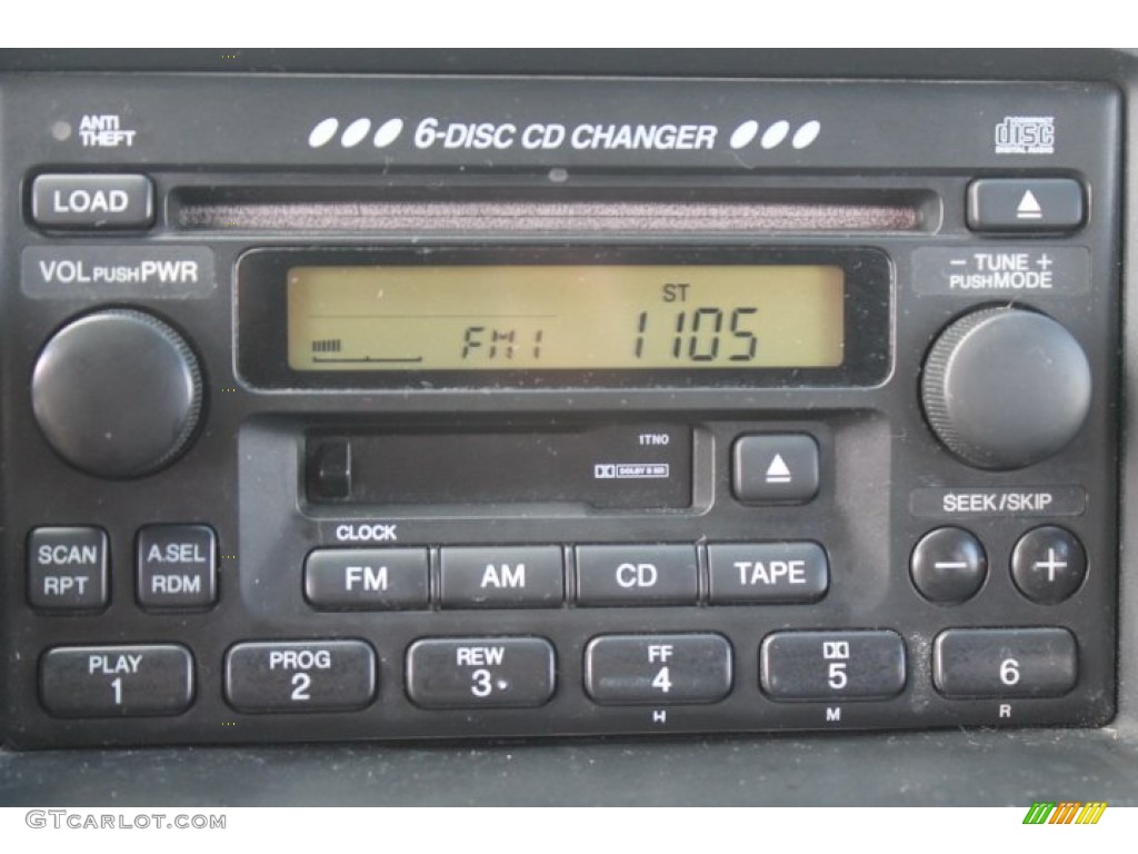 2003 CR-V EX 4WD - Taffeta White / Black photo #33