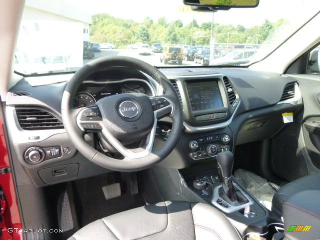 Trailhawk Black Interior 2015 Jeep Cherokee Trailhawk 4x4 Photo #97165454