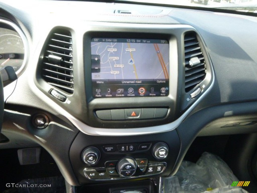 2015 Jeep Cherokee Trailhawk 4x4 Controls Photo #97165496