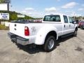 Oxford White - F350 Super Duty XL Crew Cab 4x4 DRW Photo No. 8