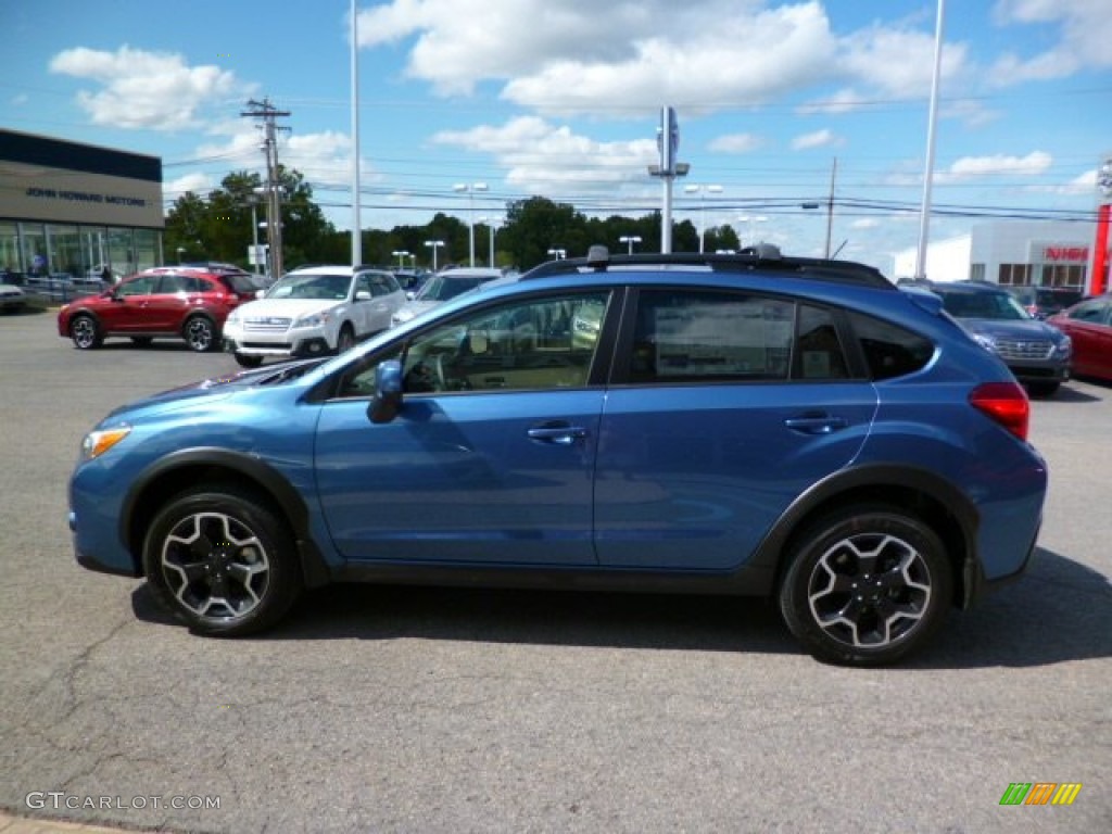 2014 XV Crosstrek 2.0i Premium - Quartz Blue Pearl / Ivory photo #4