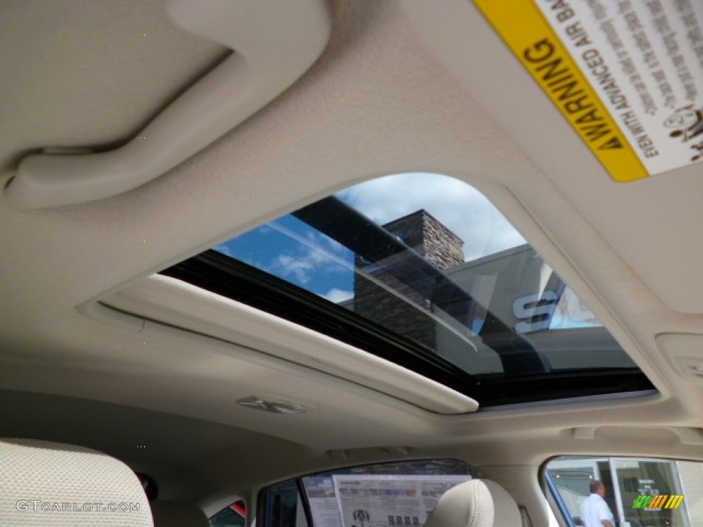 2014 XV Crosstrek 2.0i Premium - Quartz Blue Pearl / Ivory photo #11