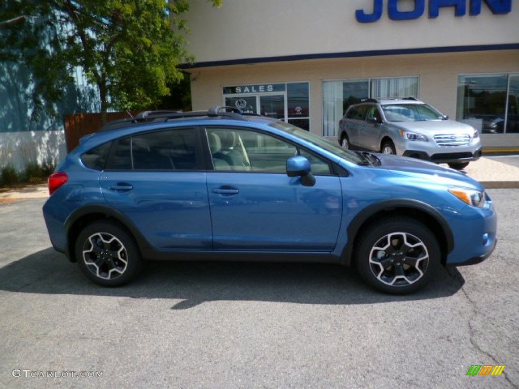 2014 XV Crosstrek 2.0i Premium - Quartz Blue Pearl / Ivory photo #8