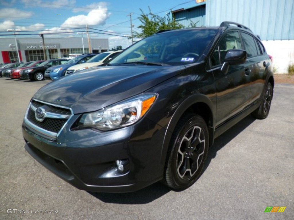2014 XV Crosstrek 2.0i Premium - Dark Gray Metallic / Black photo #3