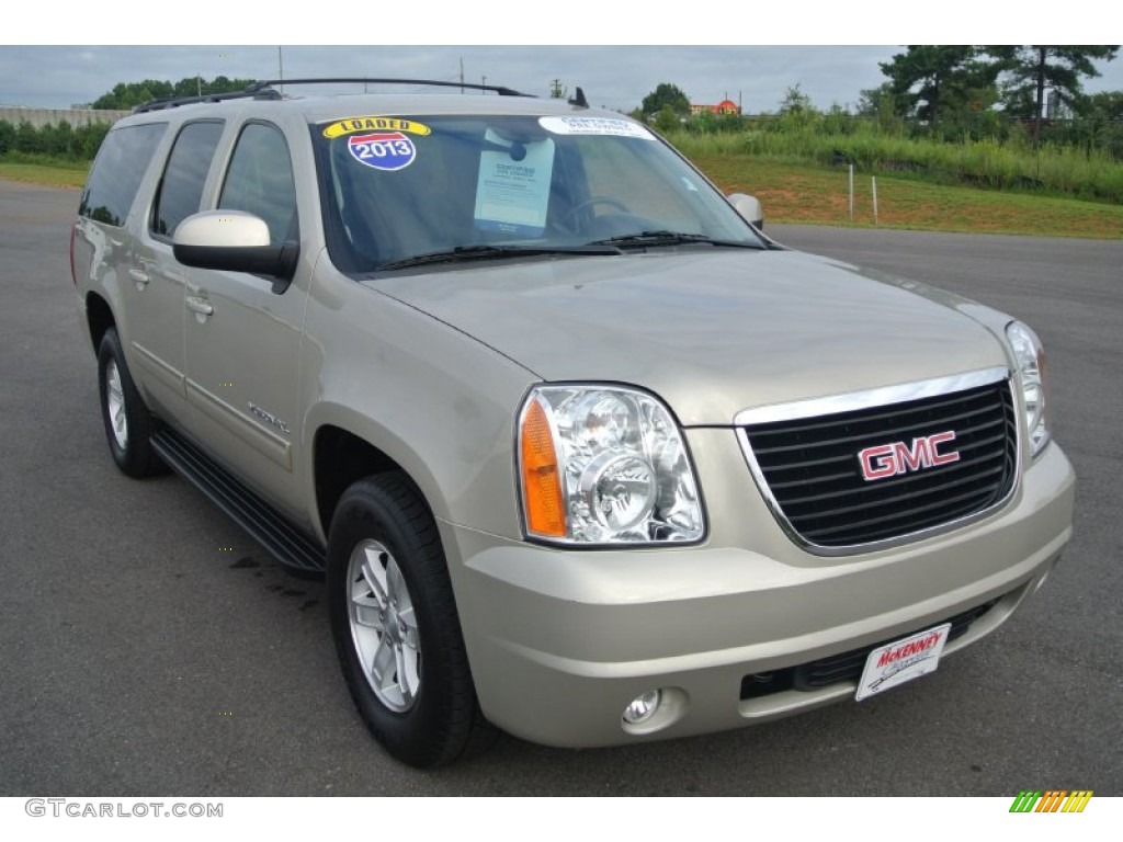 Champagne Silver Metallic GMC Yukon