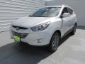 2015 Diamond Silver Hyundai Tucson SE  photo #7