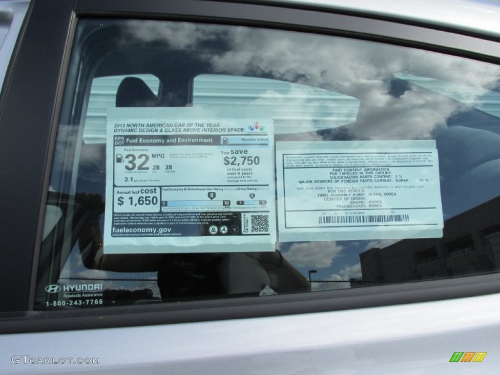 2015 Elantra SE Sedan - Shimmering Air Silver / Gray photo #34