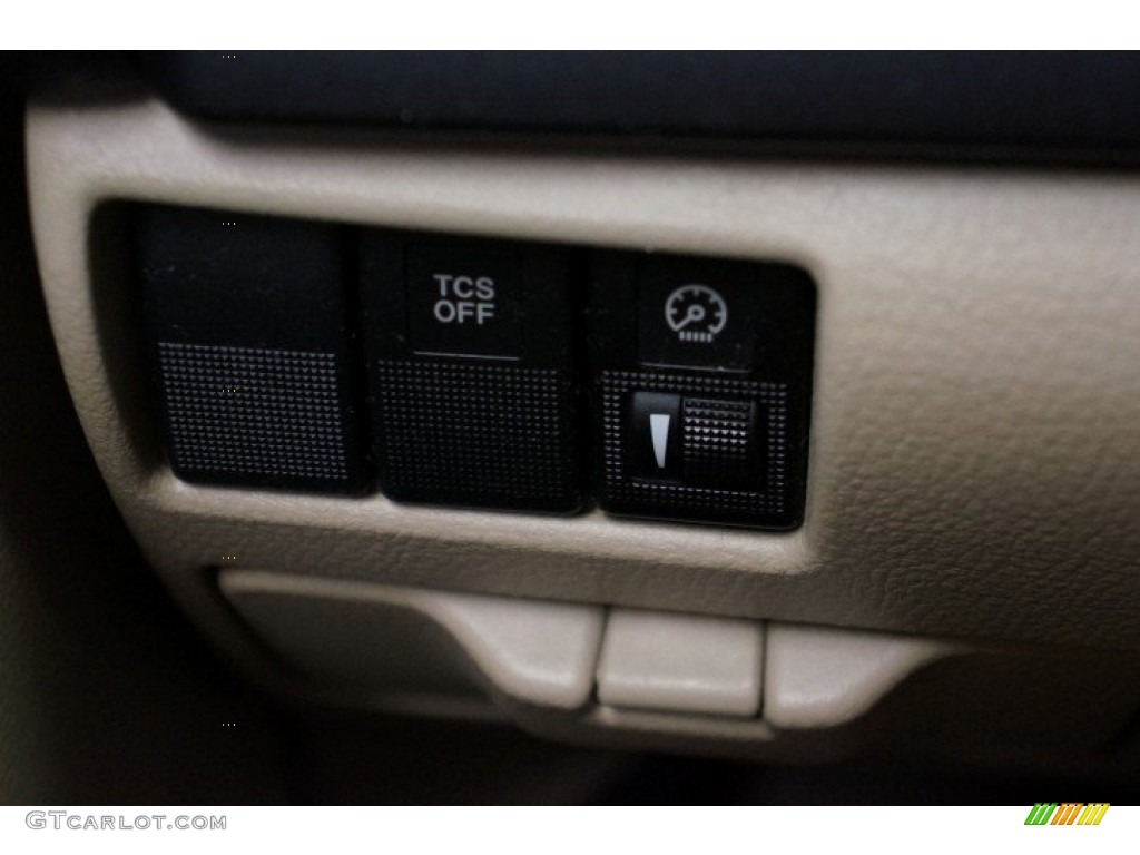 2007 MAZDA6 i Sport Sedan - Smokestone / Beige photo #26