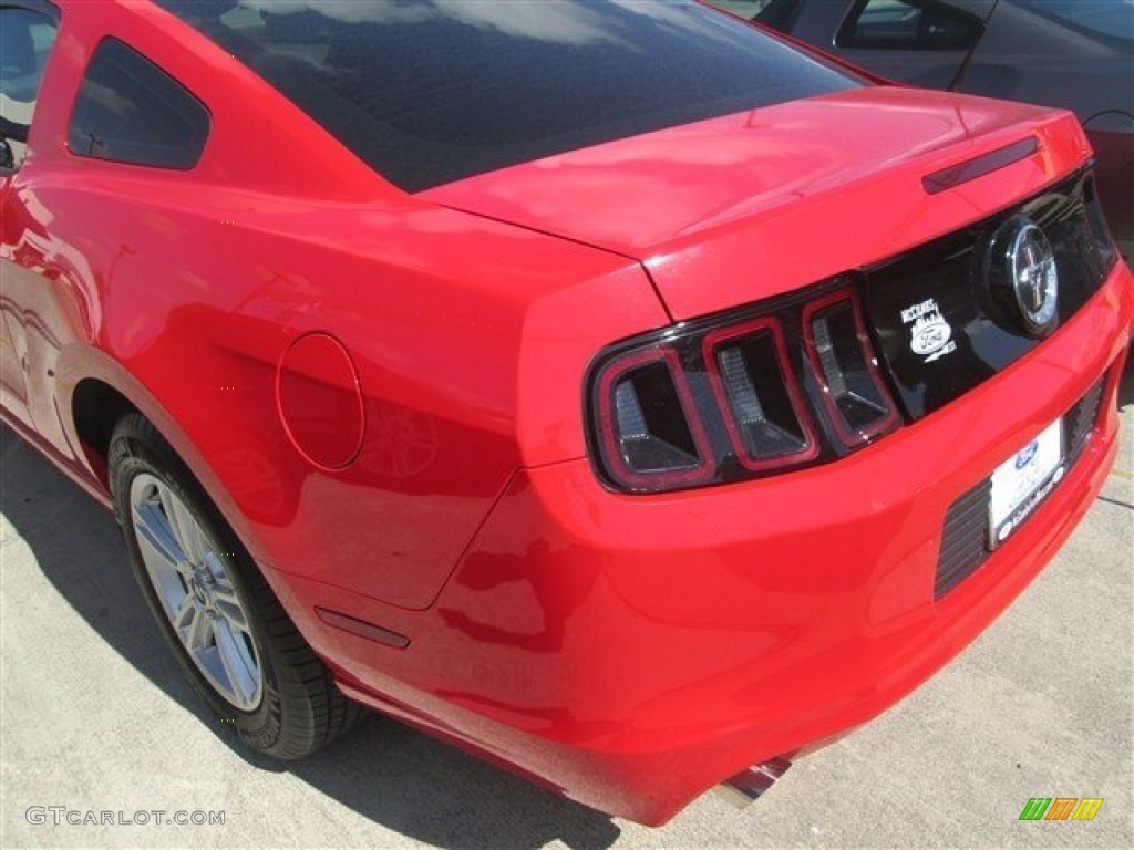 2014 Mustang V6 Coupe - Race Red / Charcoal Black photo #13