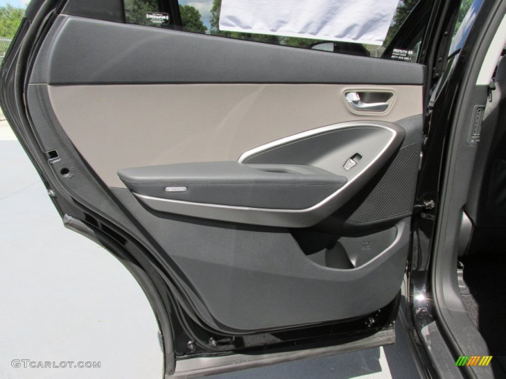 2014 Hyundai Santa Fe GLS Gray Door Panel Photo #97180387