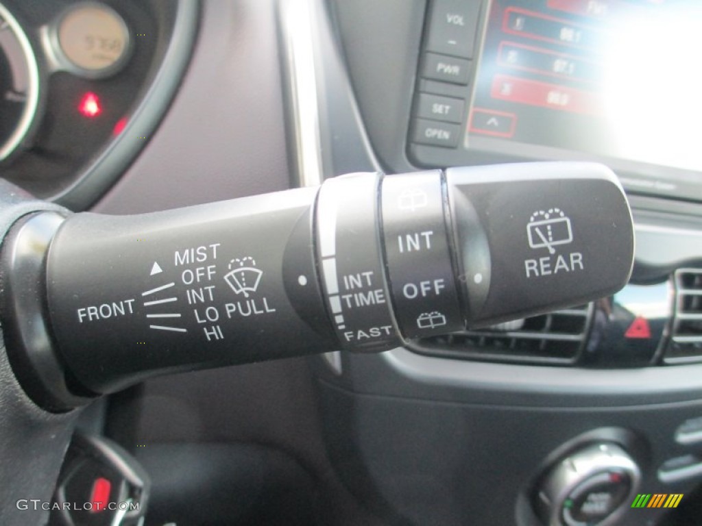 2012 Mitsubishi i-MiEV SE Controls Photo #97182724
