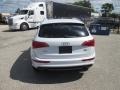 Ibis White - Q5 3.2 FSI quattro Photo No. 10