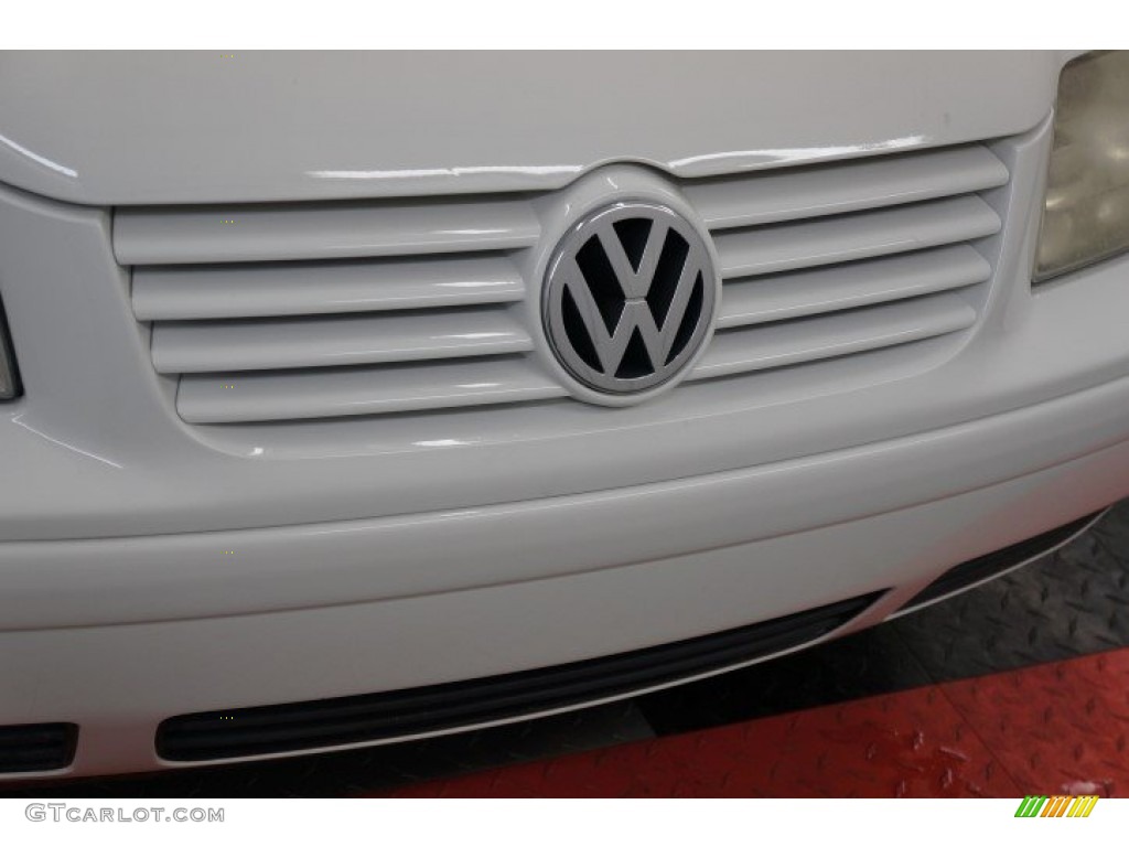 2002 Jetta GLS TDI Sedan - Cool White / Beige photo #36