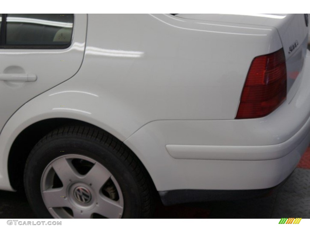 2002 Jetta GLS TDI Sedan - Cool White / Beige photo #48