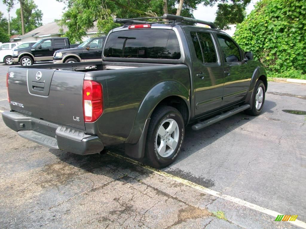 2007 Frontier LE Crew Cab - Storm Gray / Charcoal photo #3