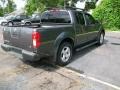 2007 Storm Gray Nissan Frontier LE Crew Cab  photo #3