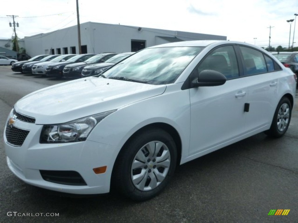 2014 Cruze LS - Summit White / Jet Black/Medium Titanium photo #1