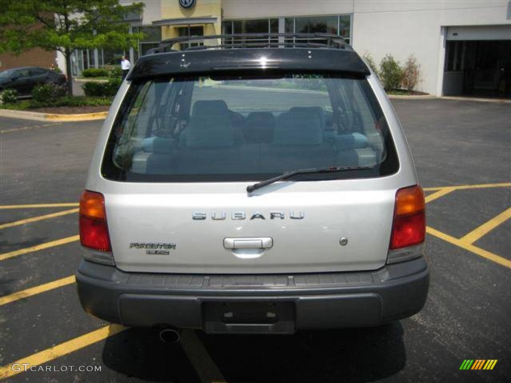 2000 Forester 2.5 L - Silverthorn Metallic / Gray photo #4