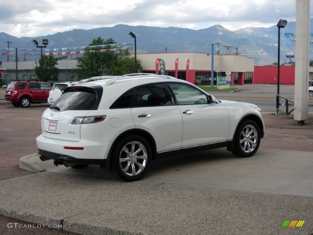 2005 FX 35 AWD - Ivory Pearl White / Willow photo #16