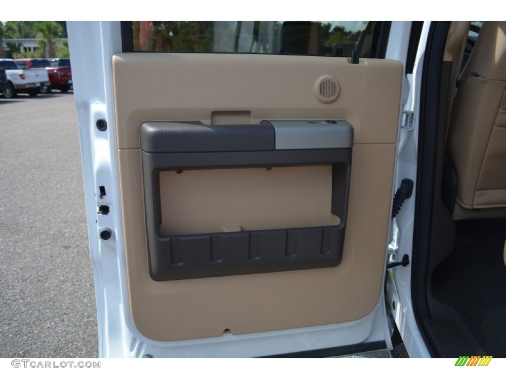 2014 F350 Super Duty Lariat Crew Cab 4x4 Dually - Oxford White / Adobe photo #12