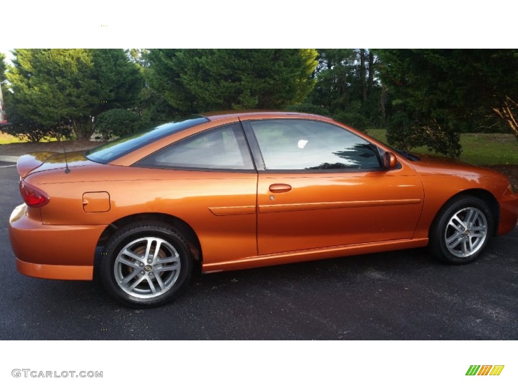 2005 Cavalier LS Sport Coupe - Sunburst Orange Metallic / Graphite Gray photo #12