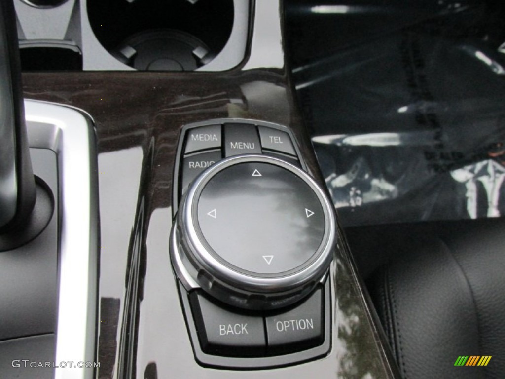 2015 BMW 5 Series 535i xDrive Sedan Controls Photo #97195918