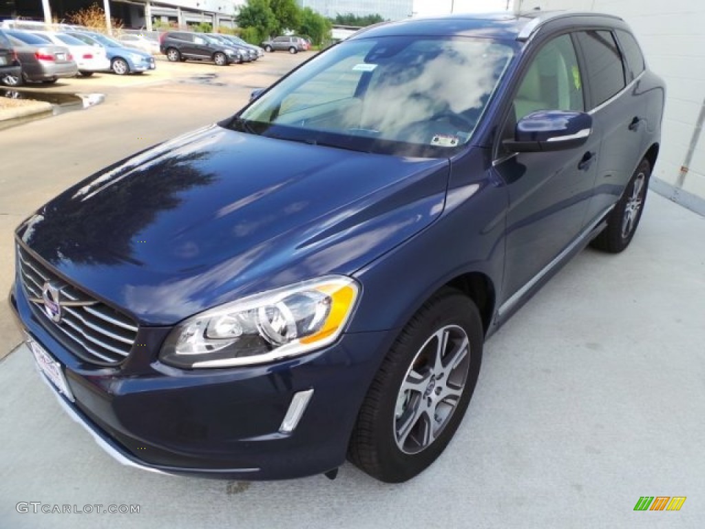 2015 Volvo XC60 T6 AWD Exterior Photos