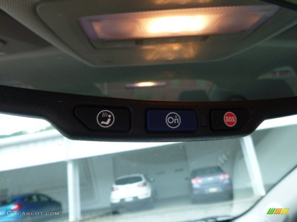 2014 Cruze LS - Silver Ice Metallic / Jet Black/Medium Titanium photo #16