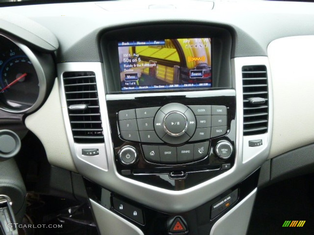 2014 Cruze Eco - Crystal Red Tintcoat / Medium Titanium photo #16