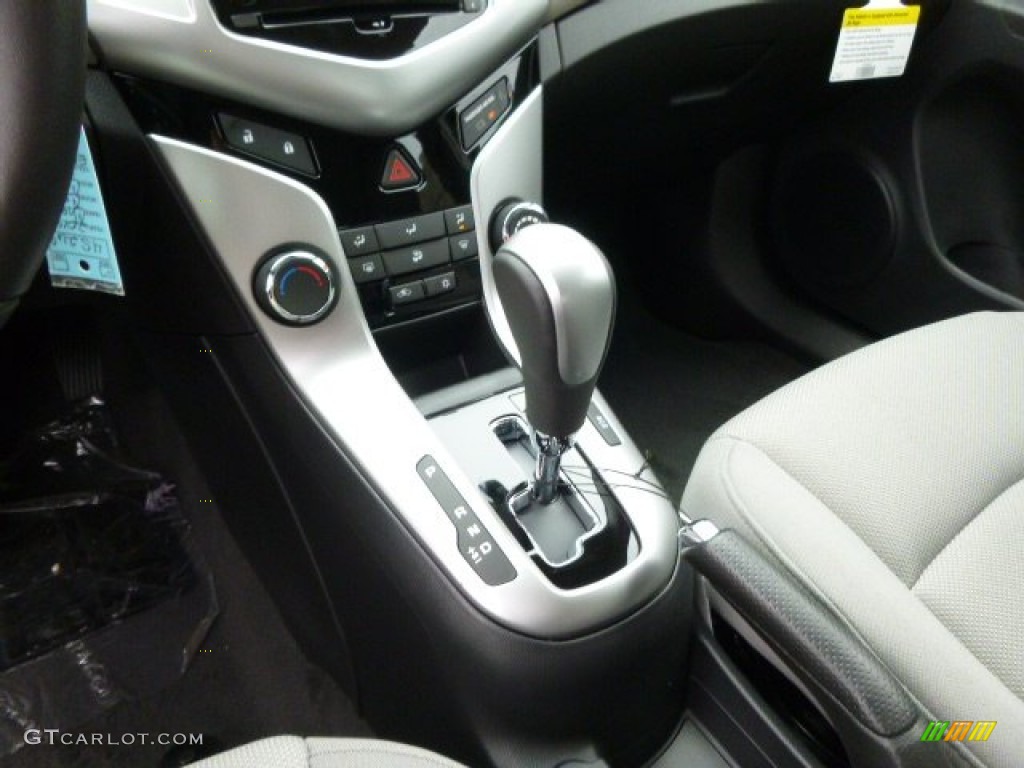 2014 Cruze Eco - Crystal Red Tintcoat / Medium Titanium photo #18