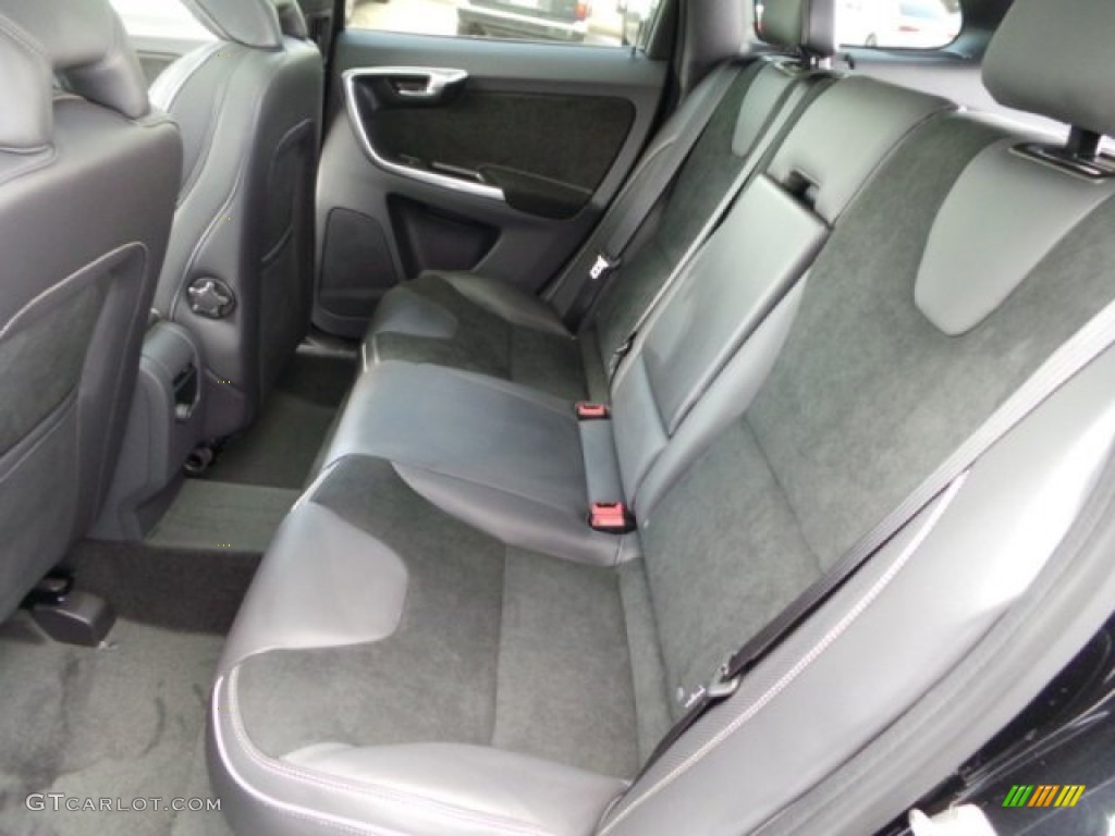 2015 Volvo XC60 T6 AWD R-Design Rear Seat Photo #97200790