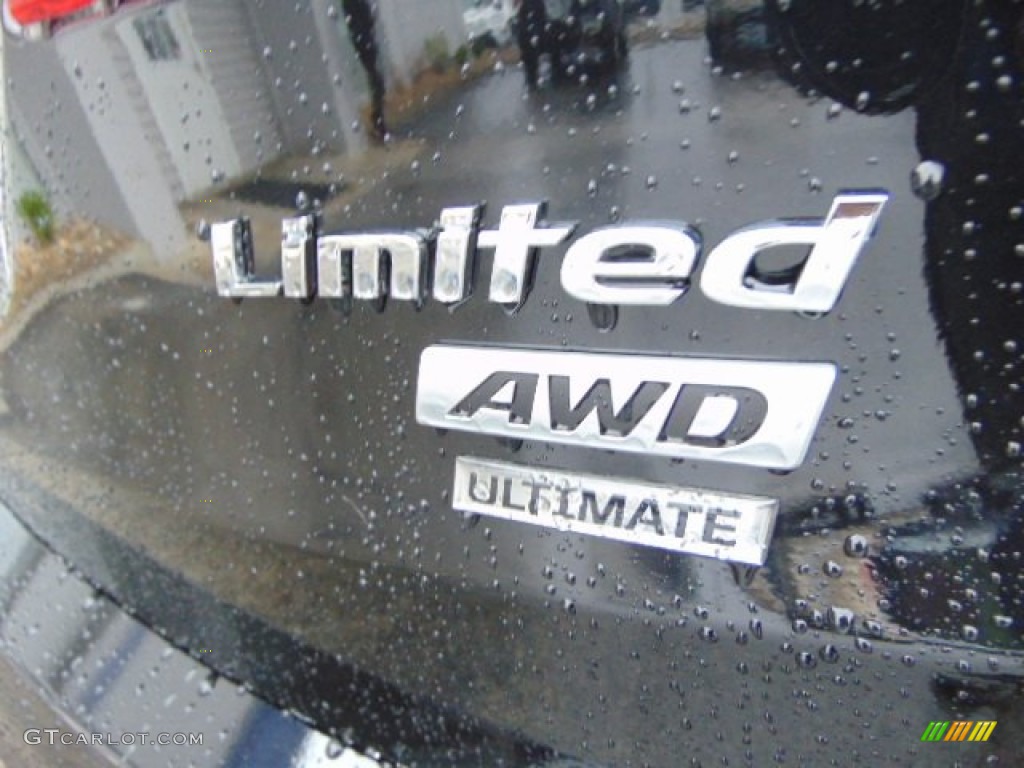 2014 Hyundai Santa Fe Limited Ultimate AWD Marks and Logos Photo #97203952