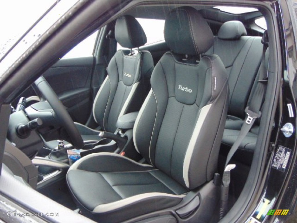 2015 Hyundai Veloster Turbo Front Seat Photo #97205030