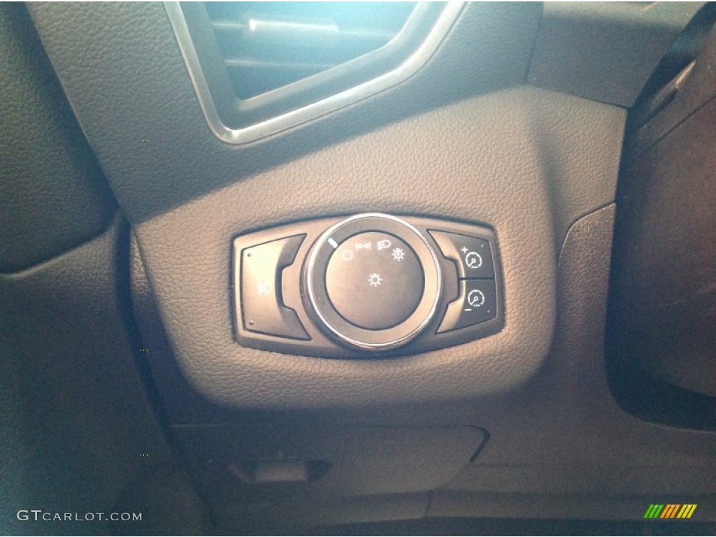 2013 C-Max Hybrid SEL - Ice Storm / Charcoal Black photo #12