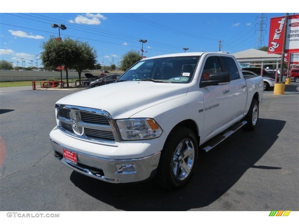 2012 Ram 1500 Big Horn Crew Cab 4x4 - Bright White / Dark Slate Gray/Medium Graystone photo #3