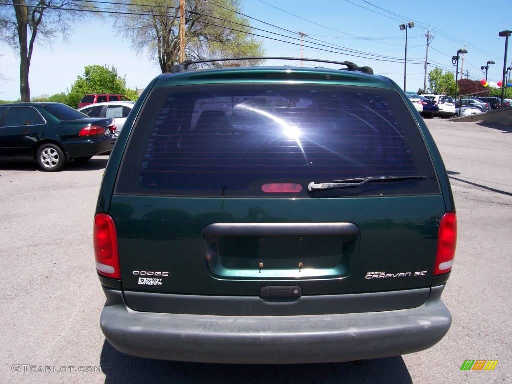 1997 Grand Caravan SE - Forest Green Pearl / Gray photo #9