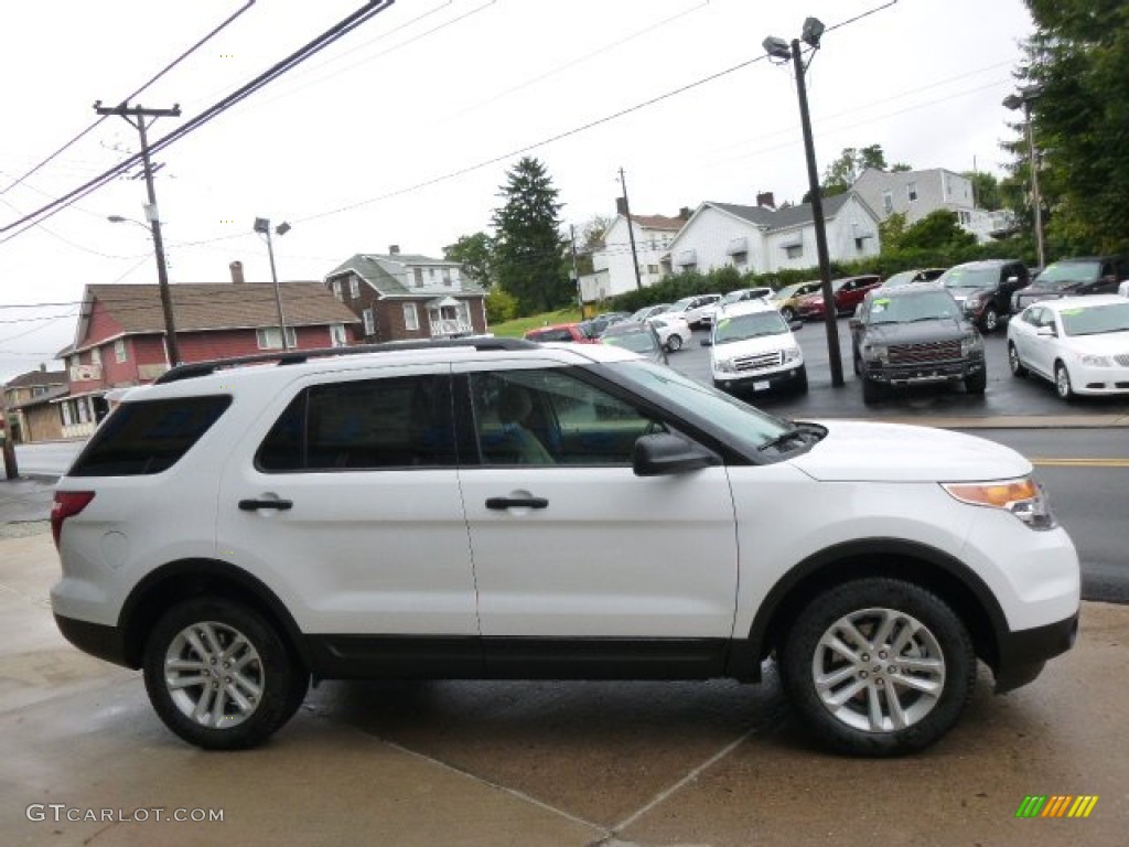 2015 Explorer 4WD - Oxford White / Medium Light Stone photo #4