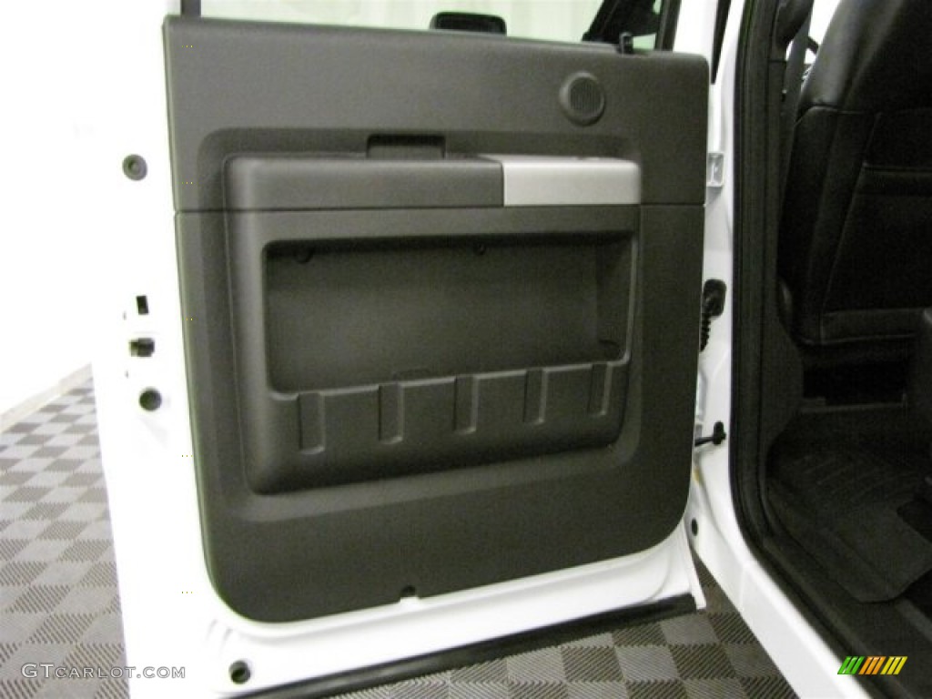 2014 F350 Super Duty Lariat Crew Cab 4x4 - Oxford White / Black photo #12