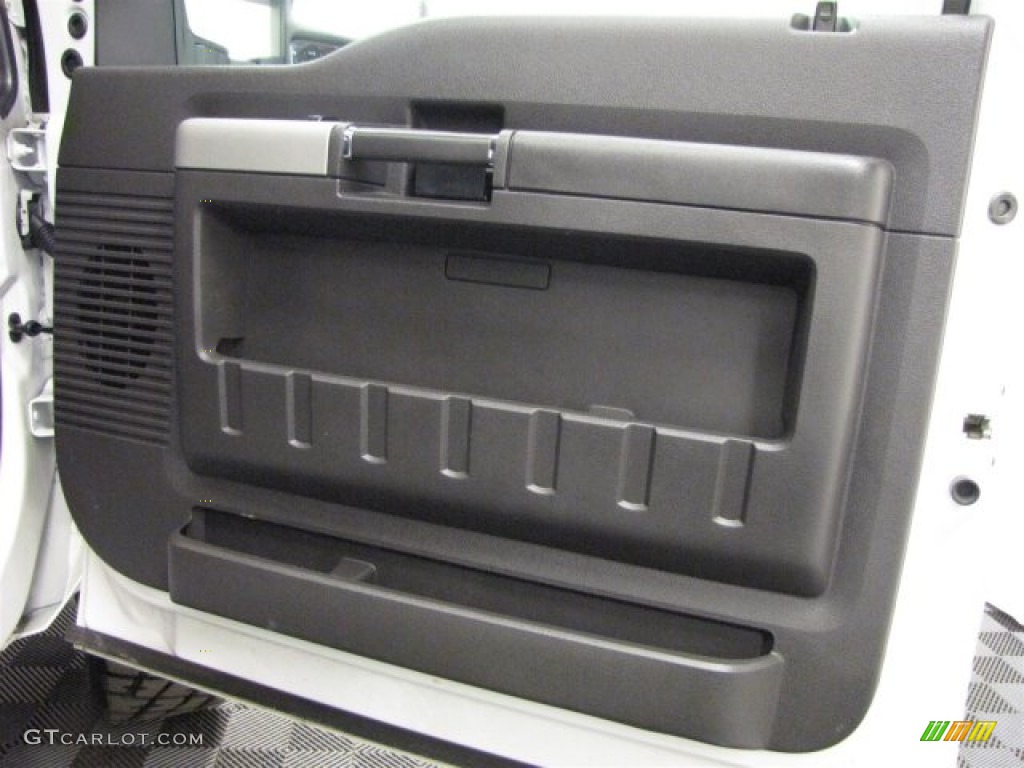 2014 F350 Super Duty Lariat Crew Cab 4x4 - Oxford White / Black photo #14