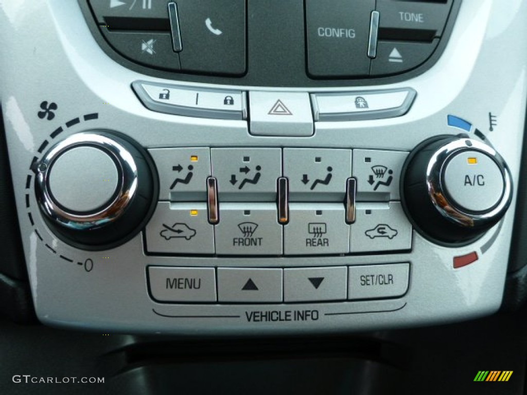 2015 Chevrolet Equinox LT AWD Controls Photos