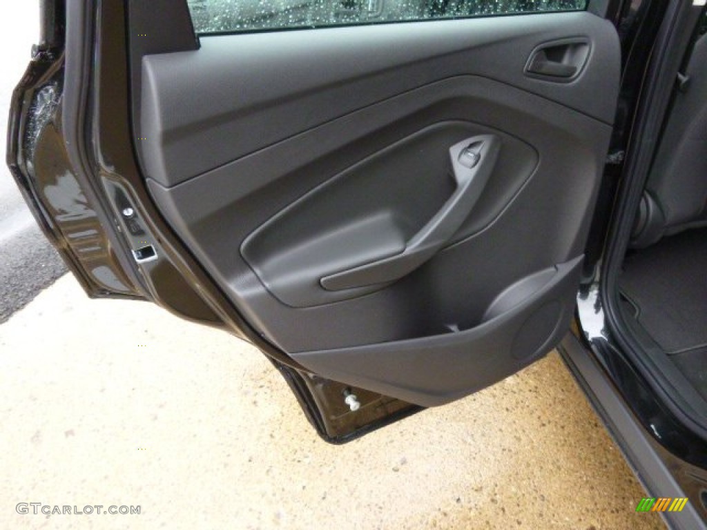2014 Escape S - Tuxedo Black / Charcoal Black photo #12