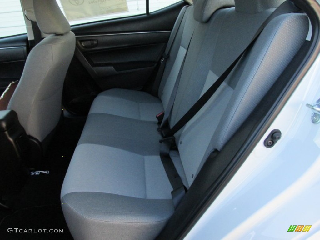 Steel Gray Interior 2015 Toyota Corolla L Photo #97227385