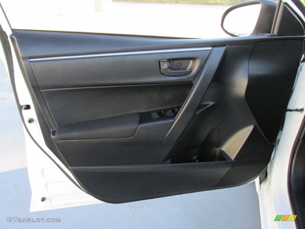 2015 Toyota Corolla L Steel Gray Door Panel Photo #97227391