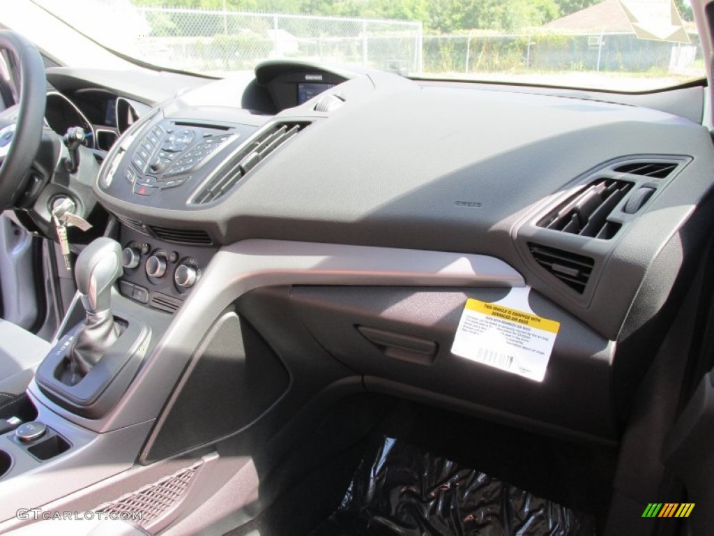2014 Escape SE 2.0L EcoBoost - Ingot Silver / Charcoal Black photo #16