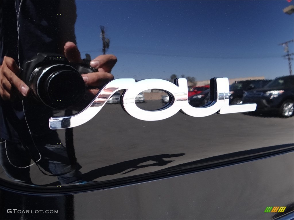 2015 Soul  - Shadow Black / Black photo #7