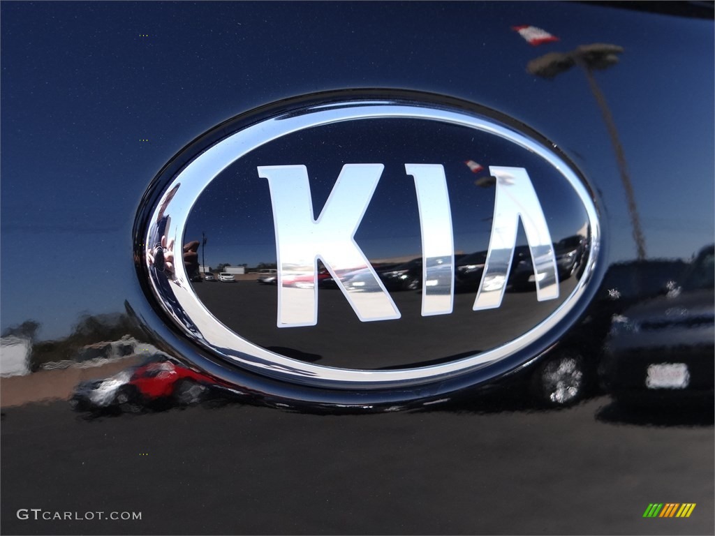 2015 Soul  - Shadow Black / Black photo #8