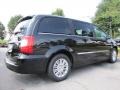 2015 Brilliant Black Crystal Pearl Chrysler Town & Country Limited Platinum  photo #3