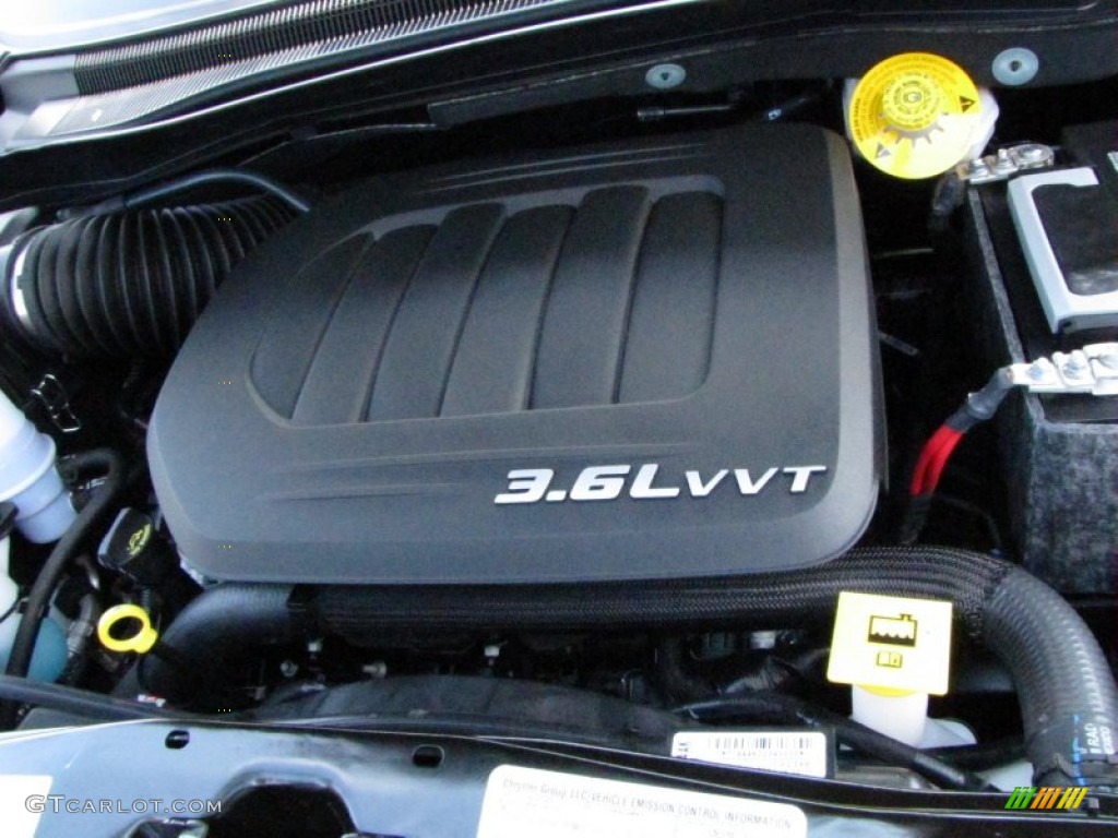 2015 Chrysler Town & Country Limited Platinum 3.6 Liter DOHC 24-Valve VVT Pentastar V6 Engine Photo #97230019