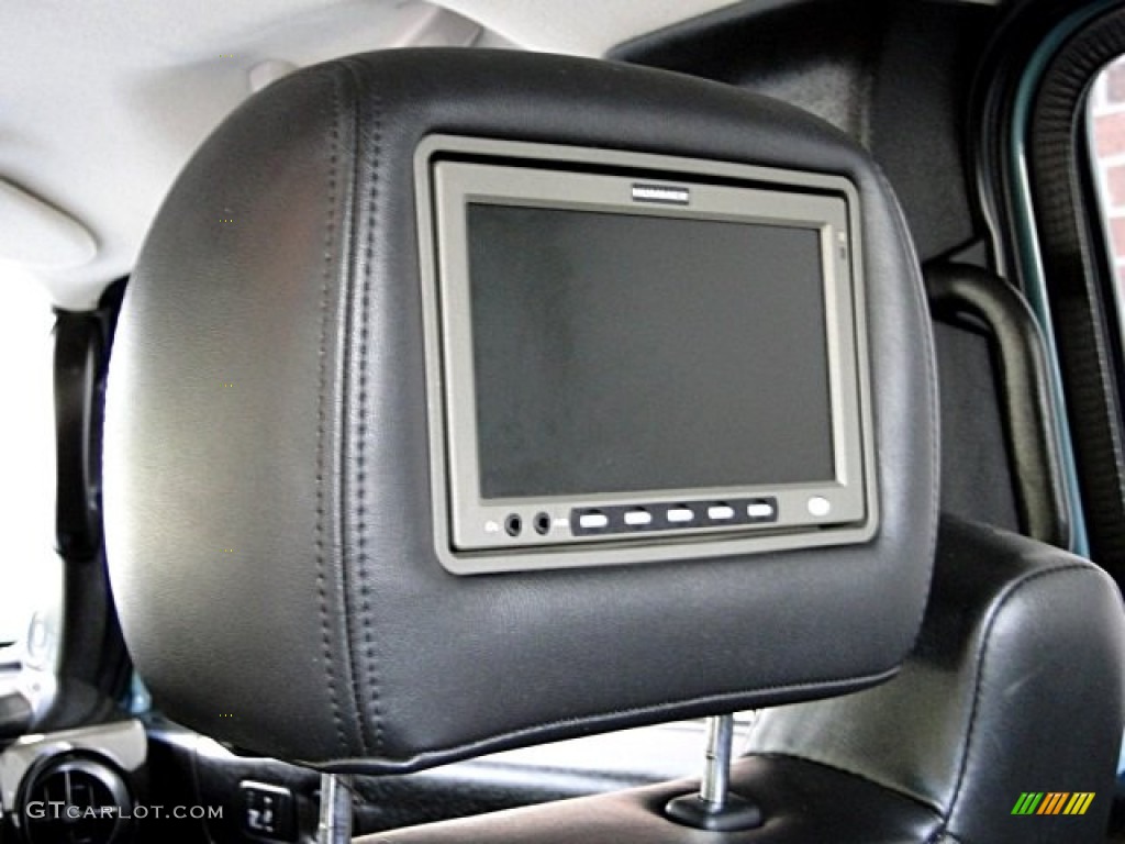 2007 Hummer H2 SUT Entertainment System Photo #97232146