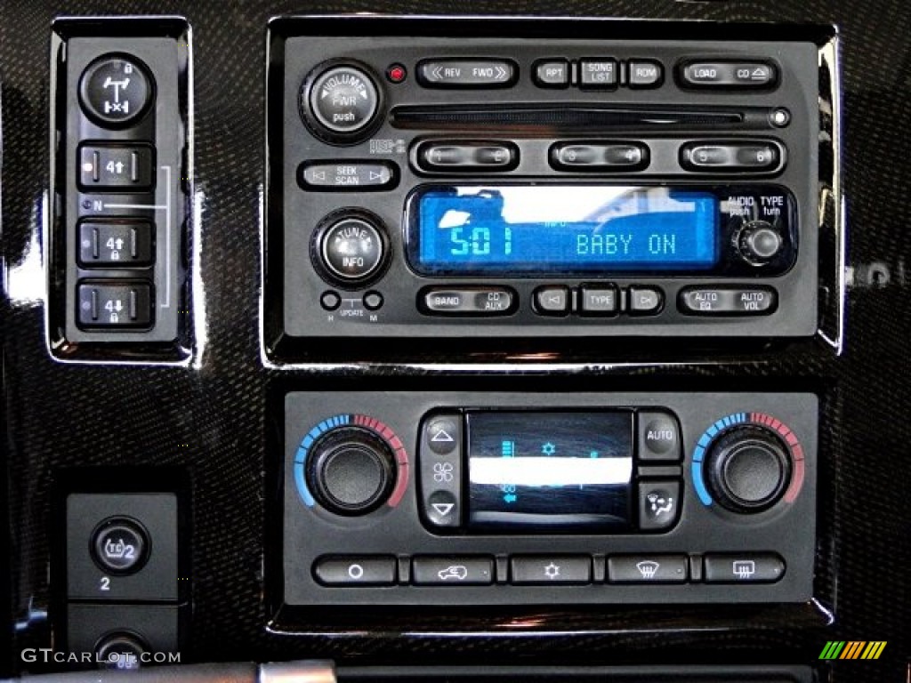 2007 Hummer H2 SUT Controls Photo #97232227